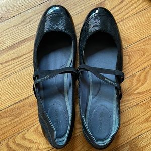 Calvin Klein Mary Jane Flats - 10M